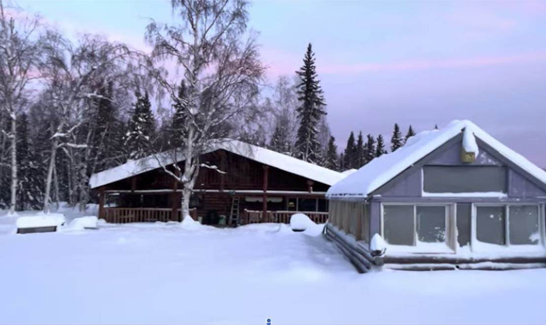 https://bt-photos.global.ssl.fastly.net/fairbanks/orig_boomver_4_157928-2.jpg