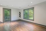 216 Riverdell Drive - Photo 39