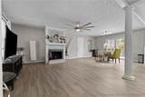217 Tiverton Street - Photo 4