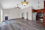 1717 Kershaw Loop - Photo 10