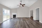 1717 Kershaw Loop - Photo 8