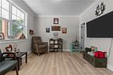 912 Sunset Drive - Photo 4