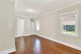 521 Vista Drive - Photo 13