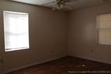 2411 Oak Street - Photo 5