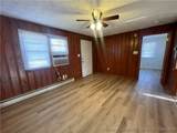 1725 Cumberland Drive - Photo 2
