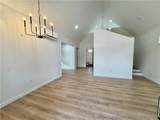 313 Moore Street - Photo 4