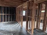 605 Oakridge Avenue - Photo 8