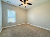 4033 Des Planes Avenue - Photo 18