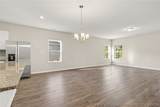 622 Blossom Trail - Photo 9