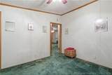 7307 Roslin Farm Road - Photo 33