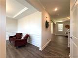282 Sacksonia Street - Photo 3