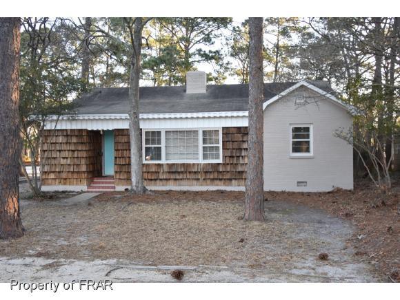 207 Fairway Drive - Photo 1