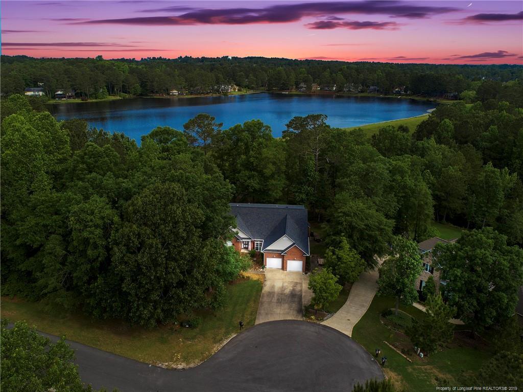201 Pinewinds Drive - Photo 1
