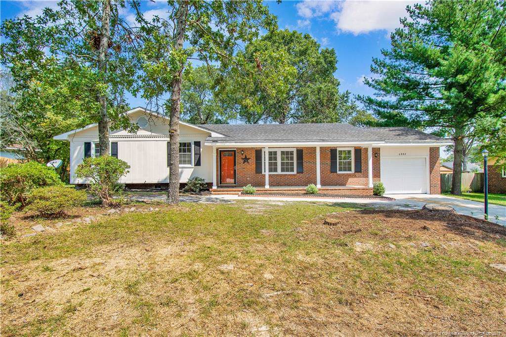 6882 Beaverstone Drive - Photo 1