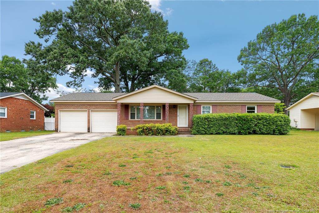 885 Southview Circle - Photo 1