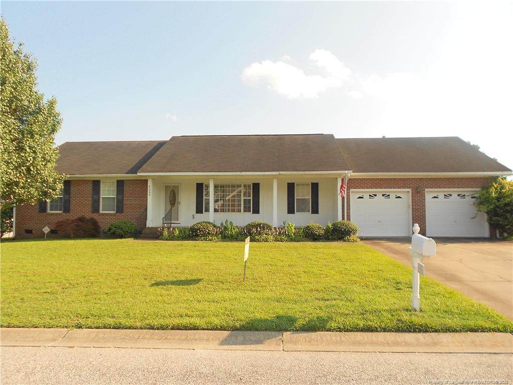 7205 Summerlin Drive - Photo 1