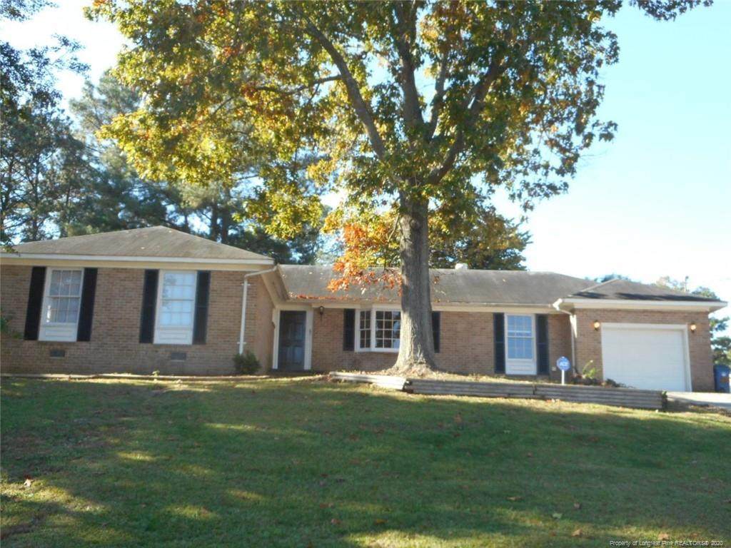 829 Dandridge Drive - Photo 1