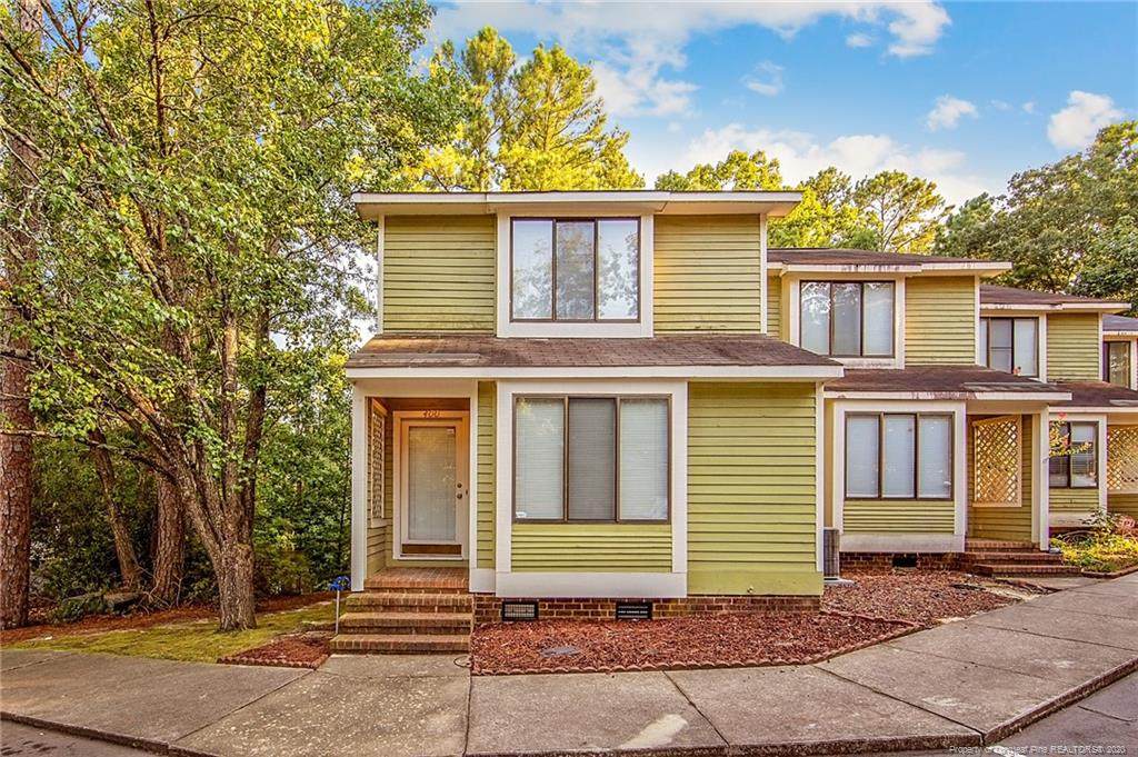 400 Cypress Trace Drive - Photo 1