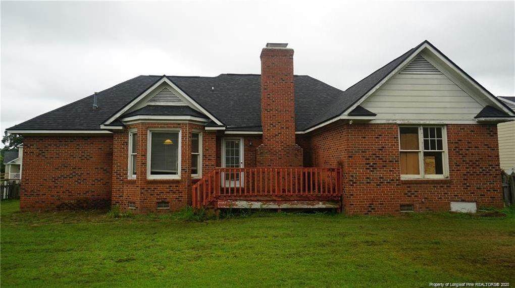 1195 Helmsley Drive - Photo 1