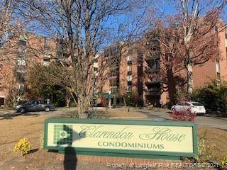 1100 Clarendon Street - Photo 1
