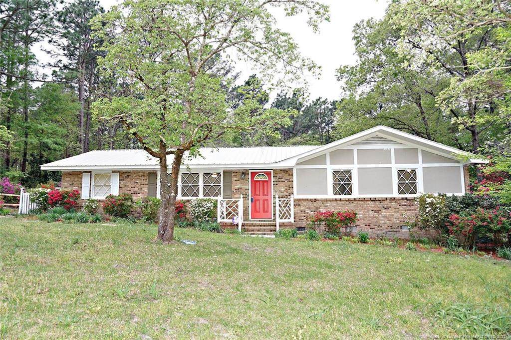 127 Pinewood Circle - Photo 1