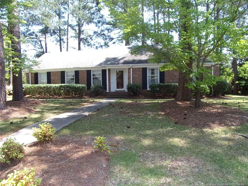 401 Wayberry Drive - Photo 1