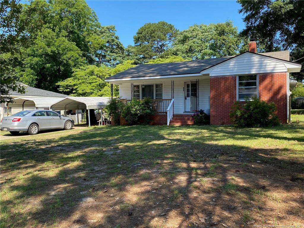 908 Hemlock Drive - Photo 1