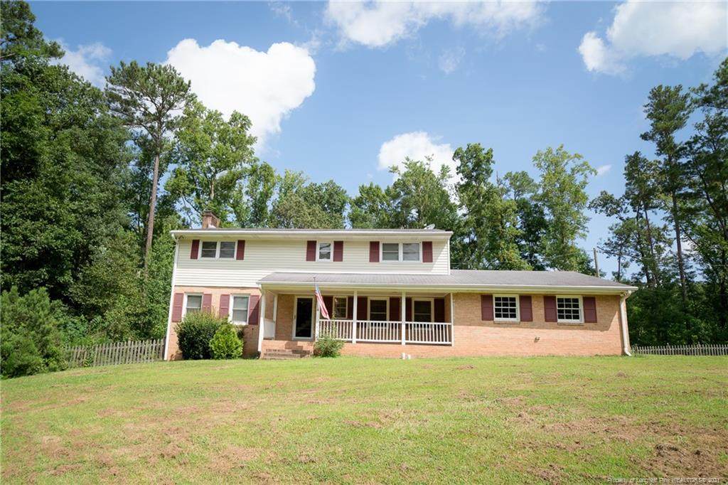 401 Mayflower Circle - Photo 1