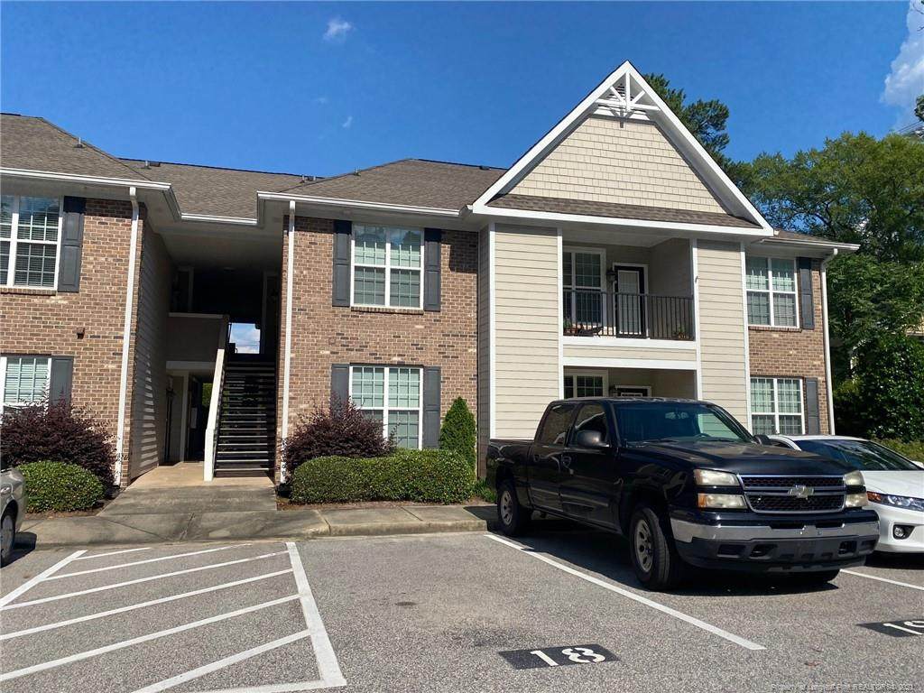 212 Fountainhead Lane - Photo 1