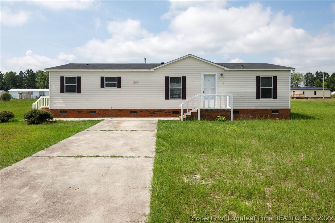 128 Hoppy Drive - Photo 1