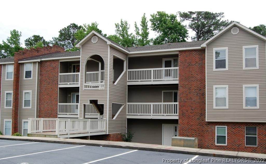 663 Barton's Landing Place - Photo 1