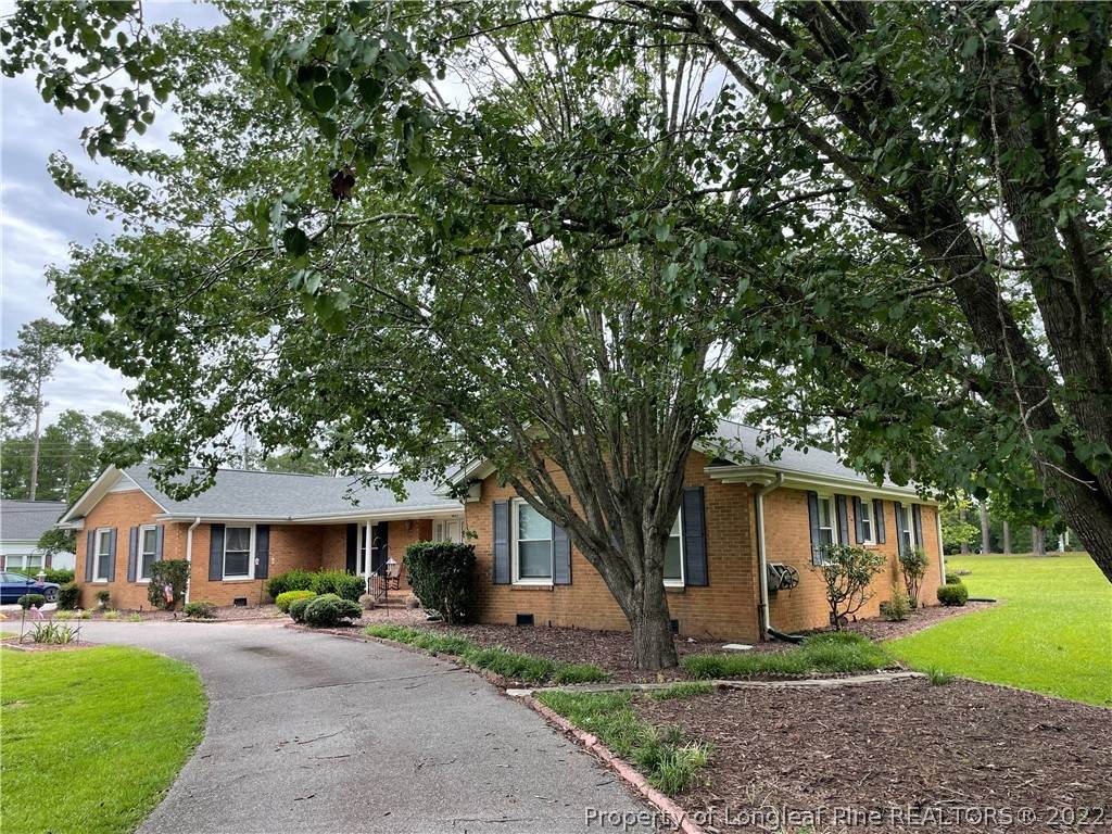 907 Dogwood Drive - Photo 1