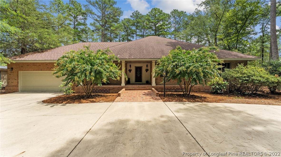 8 Fairway Drive - Photo 1