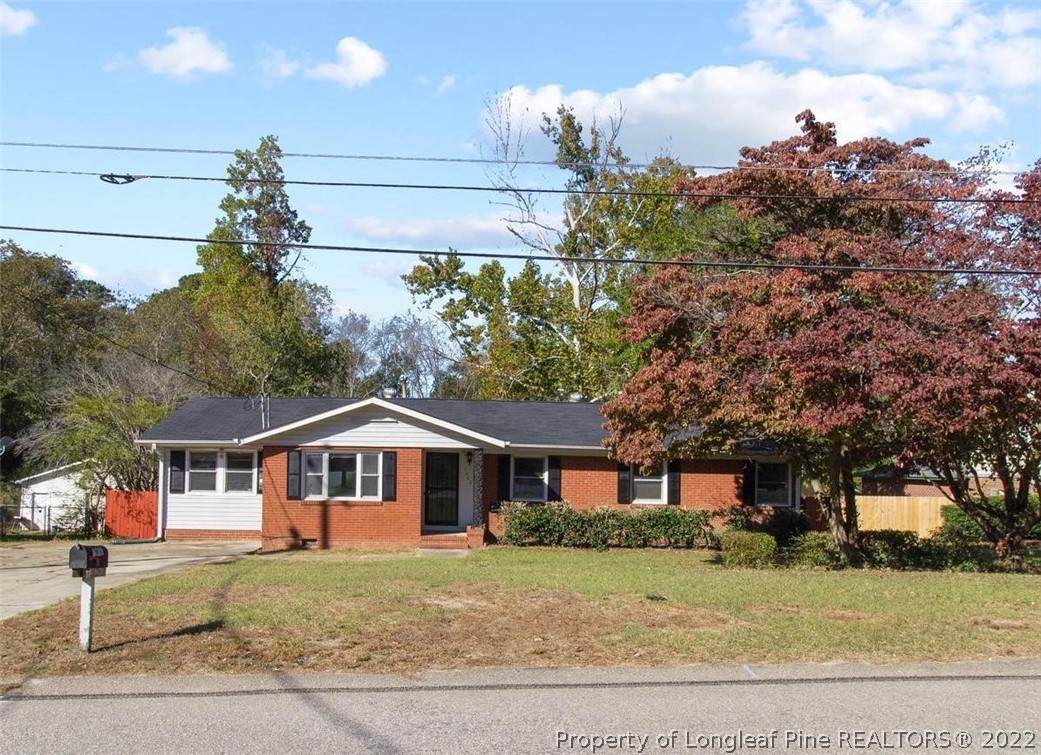 1902 Glenwick Drive - Photo 1
