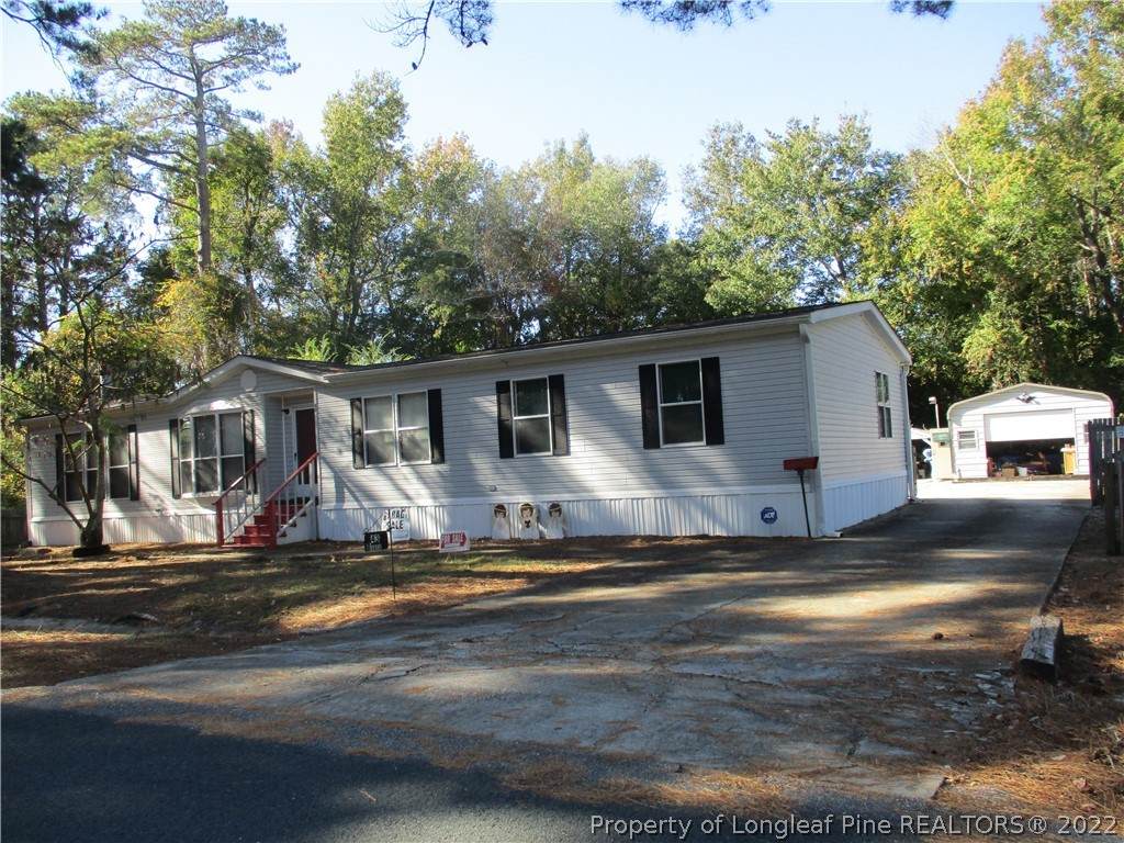 43 Howard Circle - Photo 1