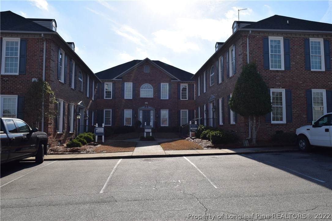 596 Executive Place - Photo 1