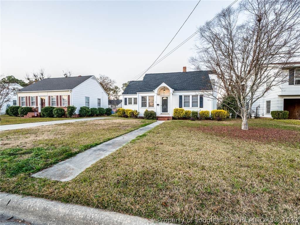 521 16th Street - Photo 1
