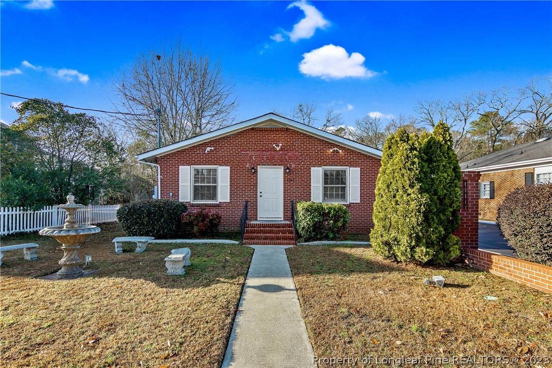 1811 Fort Bragg Road - Photo 1