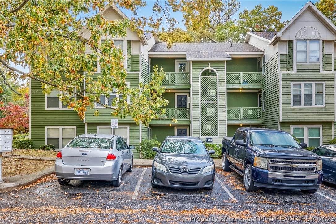 1025 Wood Creek Drive - Photo 1