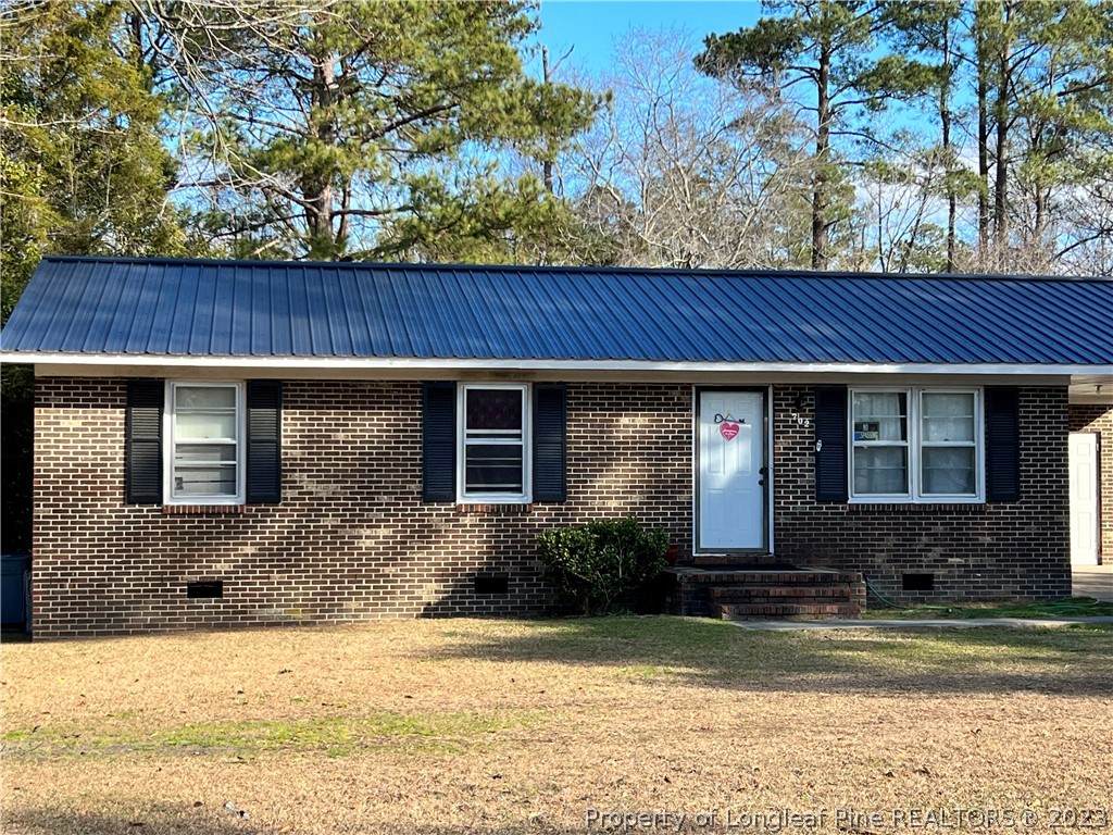 702 Hill Street - Photo 1