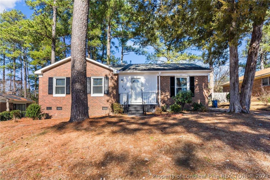713 Rockwood Drive - Photo 1