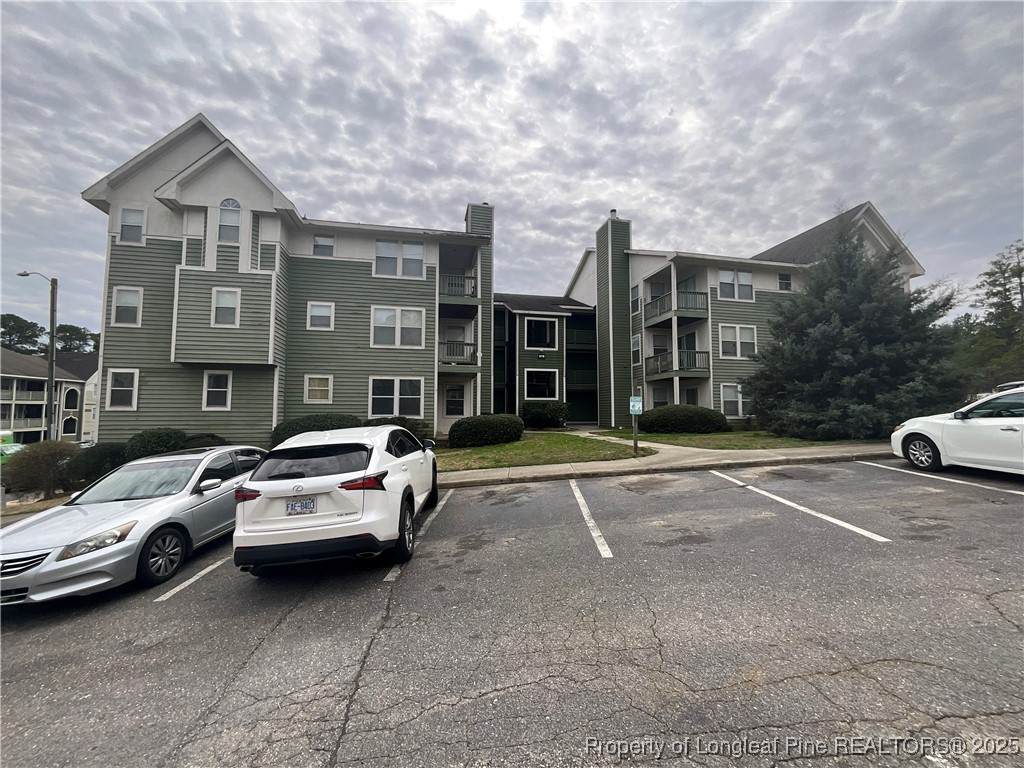 979 Stewart Creeks Drive - Photo 1