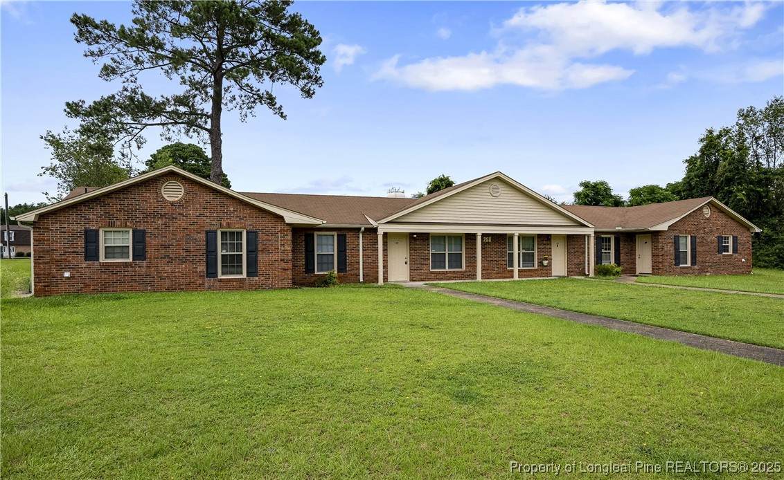 214 Crabapple Circle - Photo 1