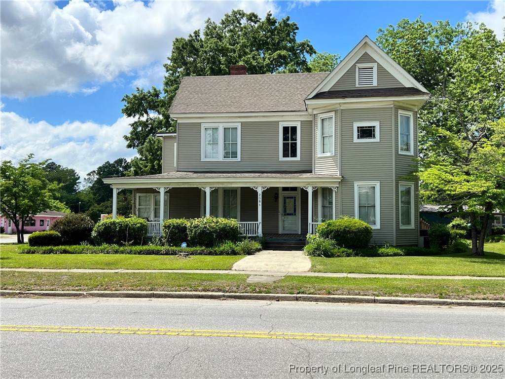 208 Bond Street - Photo 1