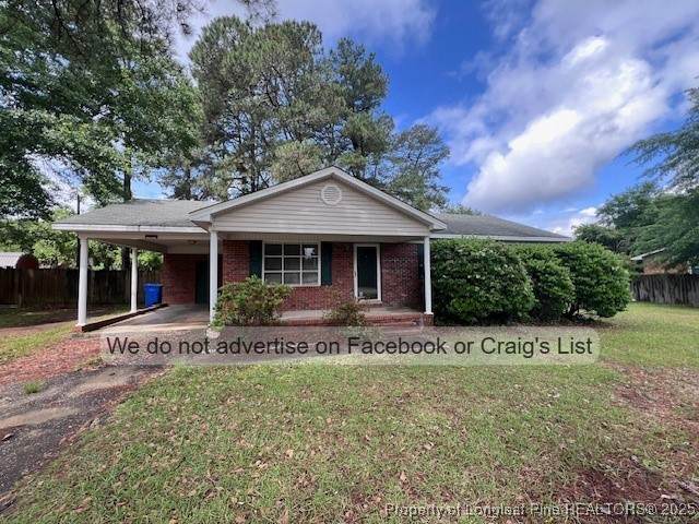 219 Ingleside Drive - Photo 1