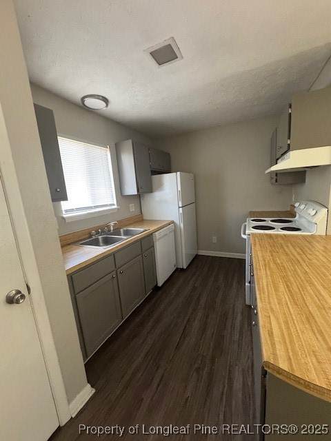 827 Applewood Lane - Photo 1