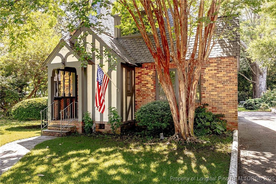 114 Magnolia Avenue - Photo 1