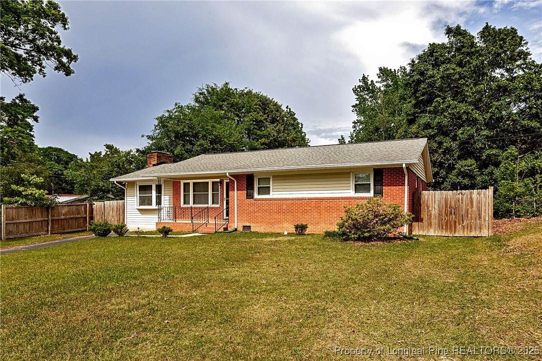 455 Lansdowne Road - Photo 1