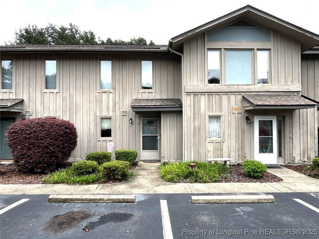 940 Linden Road - Photo 1