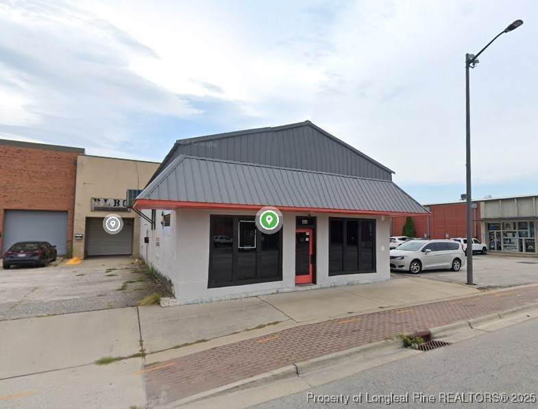 444 Russell Street - Photo 1